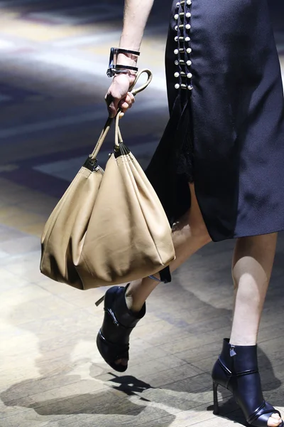 Look 20
